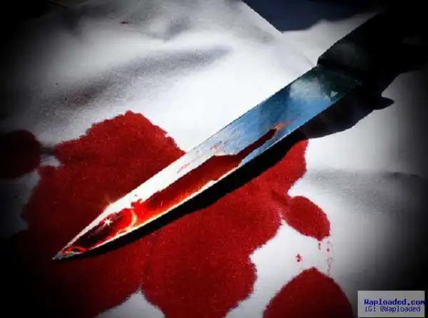 Wife stabs husband after finding nude pictures on his phone in Zimbabwe